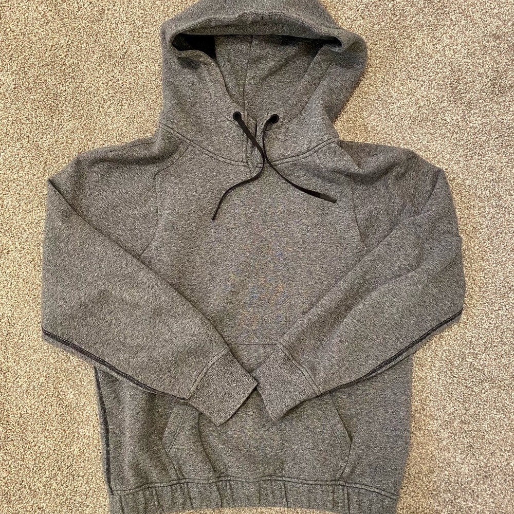 Lululemon Hoodie - Size 6